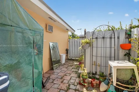 13061 SW 56th Terrace Miami FL 33183
