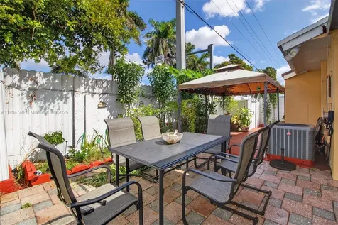 13061 SW 56th Terrace Miami FL 33183