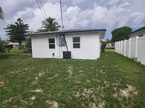 418 NW 8th Avenue Boynton Beach FL 33435