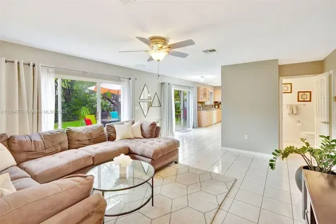 14502 SW 138th Avenue Miami FL 33186