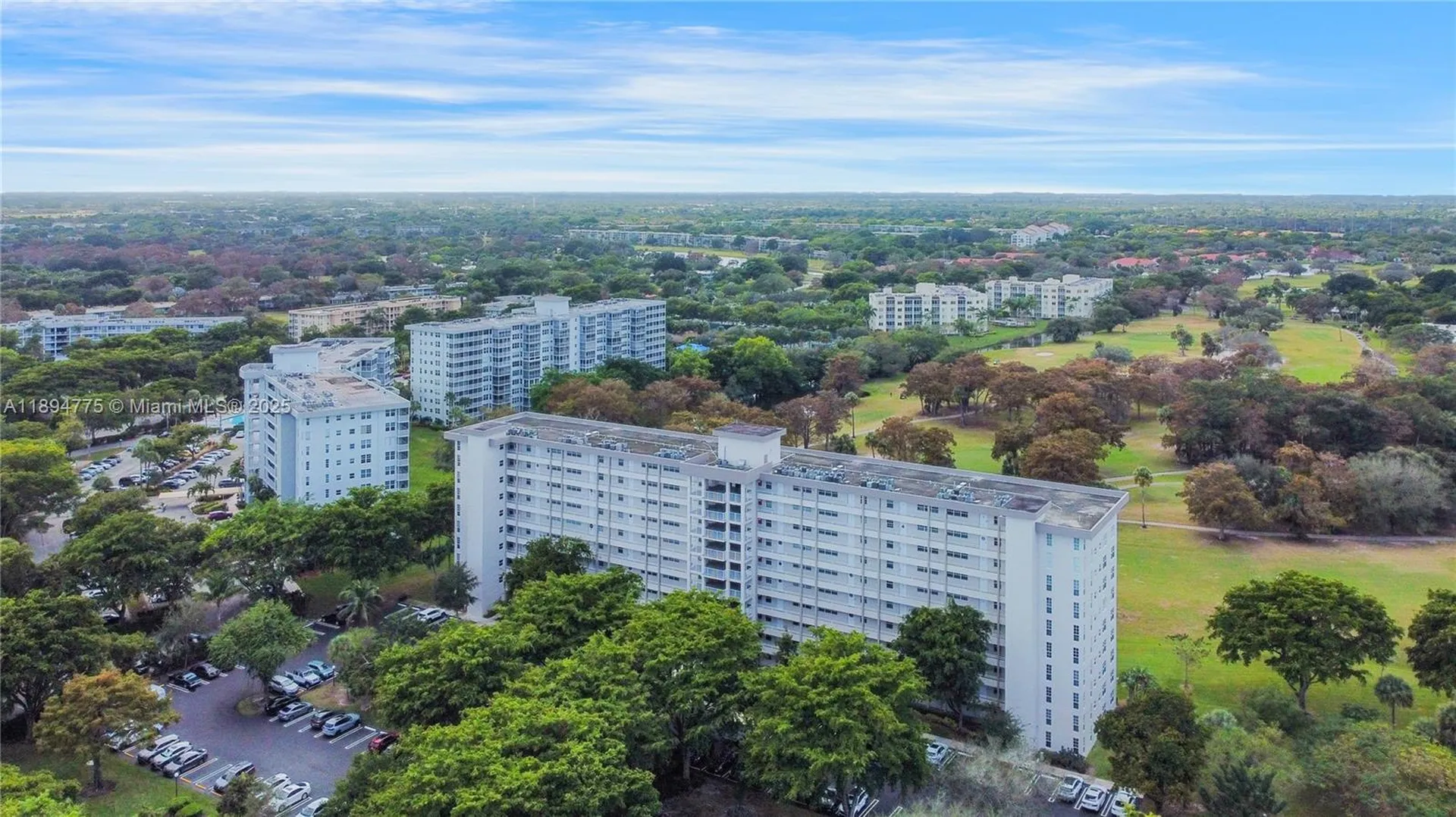 605 Oaks Drive Pompano Beach FL 33069