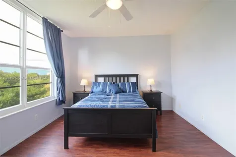 605 Oaks Drive Pompano Beach FL 33069
