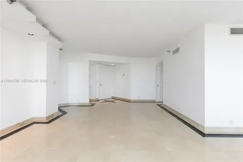 3400 NE 192nd Street Aventura FL 33180