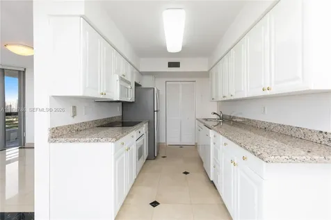 3400 NE 192nd Street Aventura FL 33180