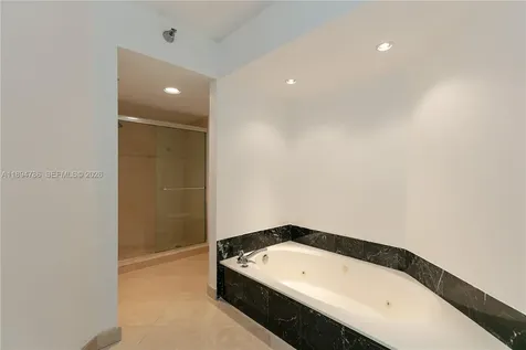 3400 NE 192nd Street Aventura FL 33180