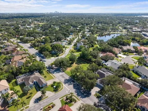 2207 54th Street S St Petersburg FL 33707