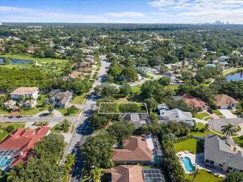 2207 54th Street S St Petersburg FL 33707