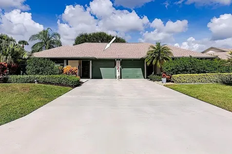 6893 SE Bunker Hill Drive Hobe Sound FL 33455