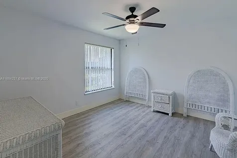 6893 SE Bunker Hill Drive Hobe Sound FL 33455