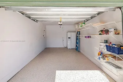 6893 SE Bunker Hill Drive Hobe Sound FL 33455