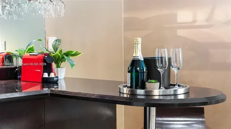 1437 Collins Avenue Miami Beach FL 33139