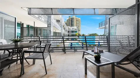 1437 Collins Avenue Miami Beach FL 33139
