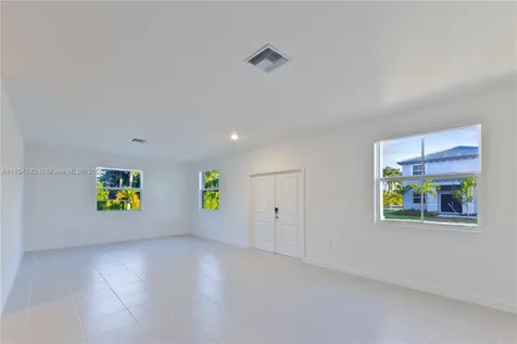 13203 SW 188th Terrace Miami FL 33177