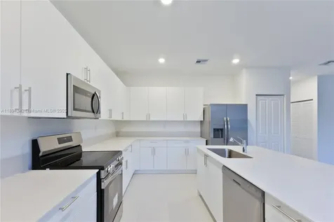 13203 SW 188th Terrace Miami FL 33177