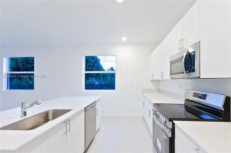 13203 SW 188th Terrace Miami FL 33177