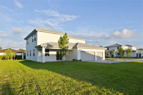 13203 SW 188th Terrace Miami FL 33177