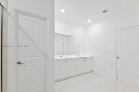 13203 SW 188th Terrace Miami FL 33177