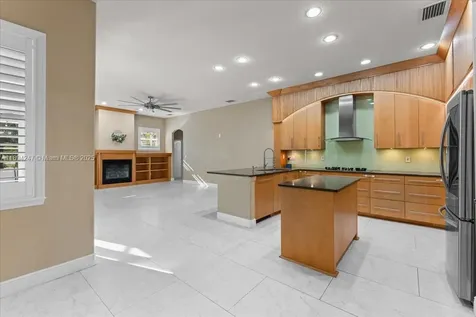 2706 Skimmer Point Drive S Gulfport St Petersburg FL 33707