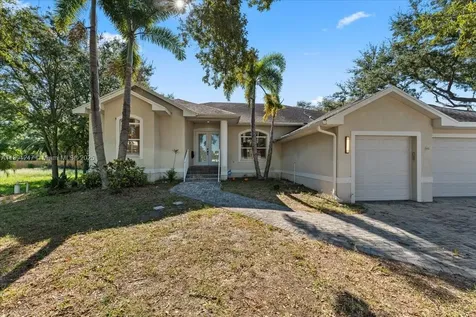 2706 Skimmer Point Drive S Gulfport St Petersburg FL 33707