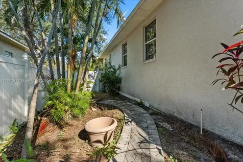 2706 Skimmer Point Drive S Gulfport St Petersburg FL 33707