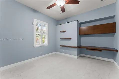 2706 Skimmer Point Drive S Gulfport St Petersburg FL 33707