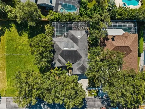 2706 Skimmer Point Drive S Gulfport St Petersburg FL 33707