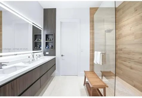 1515 Urbino Coral Gables FL 33146