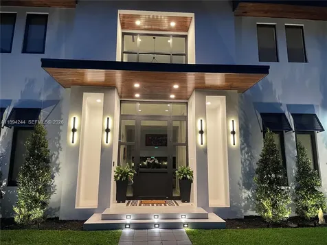 1515 Urbino Coral Gables FL 33146