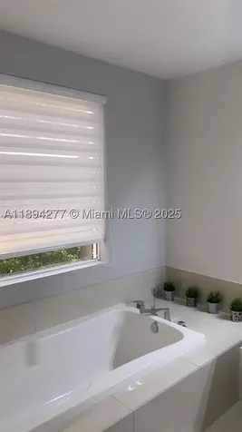 9880 NW 74th Terrace Doral FL 33178