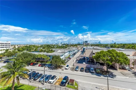 16400 NE 17th Avenue North Miami Beach FL 33162