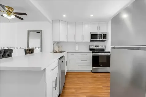 16400 NE 17th Avenue North Miami Beach FL 33162