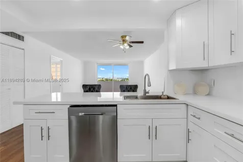 16400 NE 17th Avenue North Miami Beach FL 33162