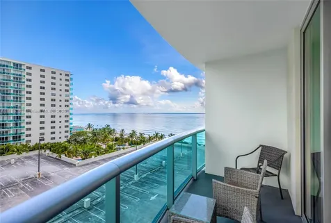 3901 S Ocean Drive Hollywood FL 33019