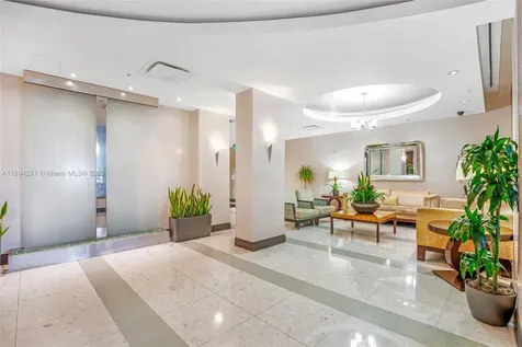 3901 S Ocean Drive Hollywood FL 33019