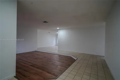 9744 SW 4th Terrace Miami FL 33174