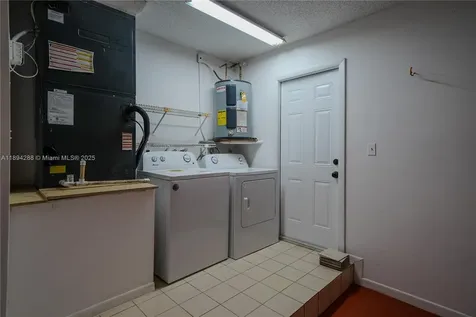 9744 SW 4th Terrace Miami FL 33174