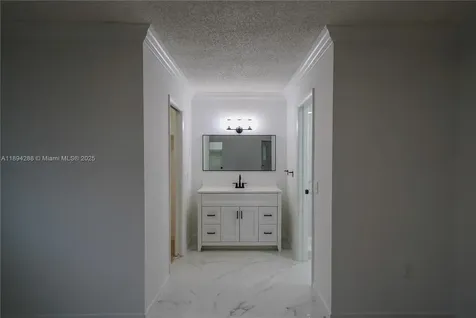 9744 SW 4th Terrace Miami FL 33174