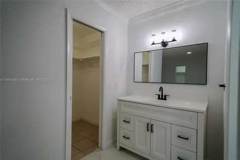 9744 SW 4th Terrace Miami FL 33174