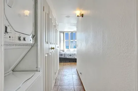 5601 Collins Avenue Miami Beach FL 33140
