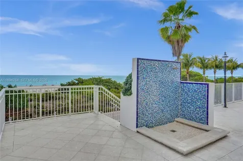 5601 Collins Avenue Miami Beach FL 33140