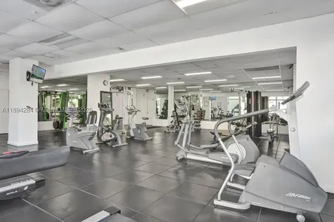 5601 Collins Avenue Miami Beach FL 33140