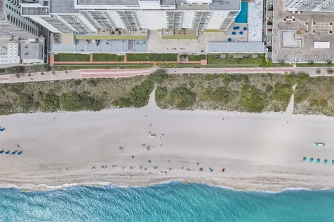 5601 Collins Avenue Miami Beach FL 33140