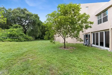 9450 Live Oak Place Davie FL 33324