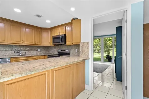 9450 Live Oak Place Davie FL 33324