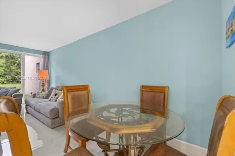 9450 Live Oak Place Davie FL 33324