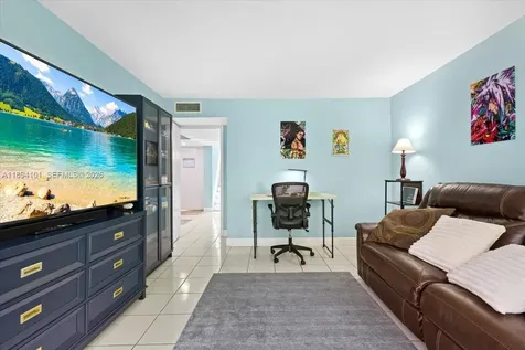 9450 Live Oak Place Davie FL 33324