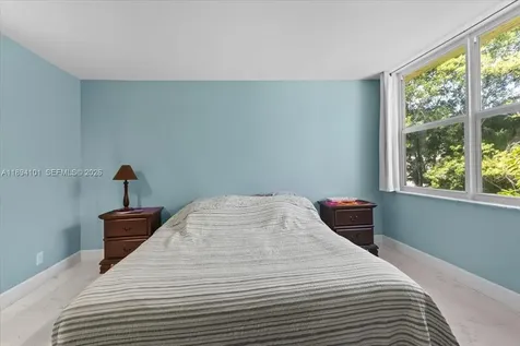 9450 Live Oak Place Davie FL 33324