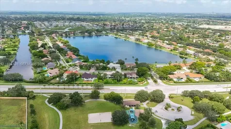 9450 Live Oak Place Davie FL 33324