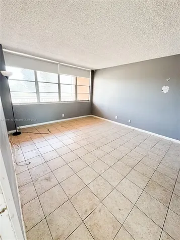 2025 NE 164th Street North Miami Beach FL 33162