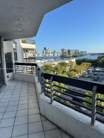 3400 NE 192nd Street Aventura FL 33180